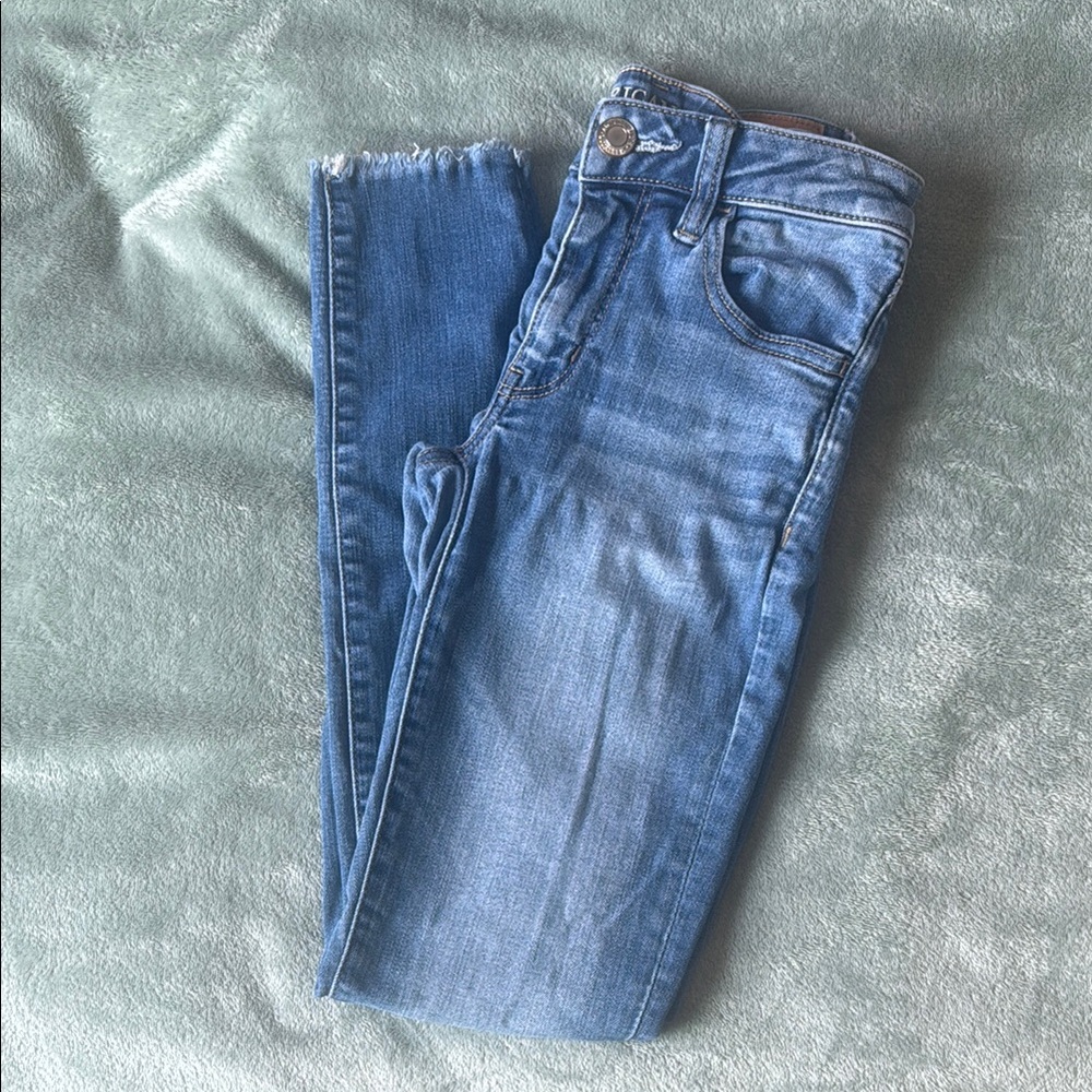 American Eagle Outfitters Light Blue Skinny Jeans